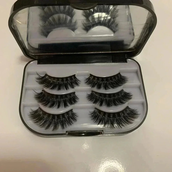 unbranded Other - 3 Pairs of False Eyelashes